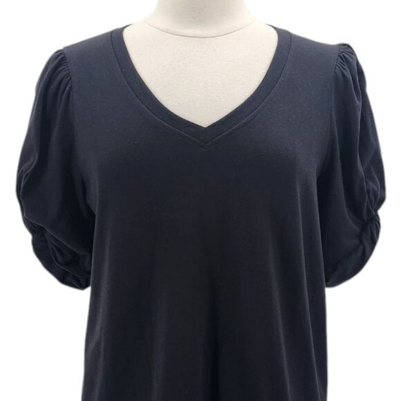 Elegant Black V-Neck Women's Top - Picture 2 of 9